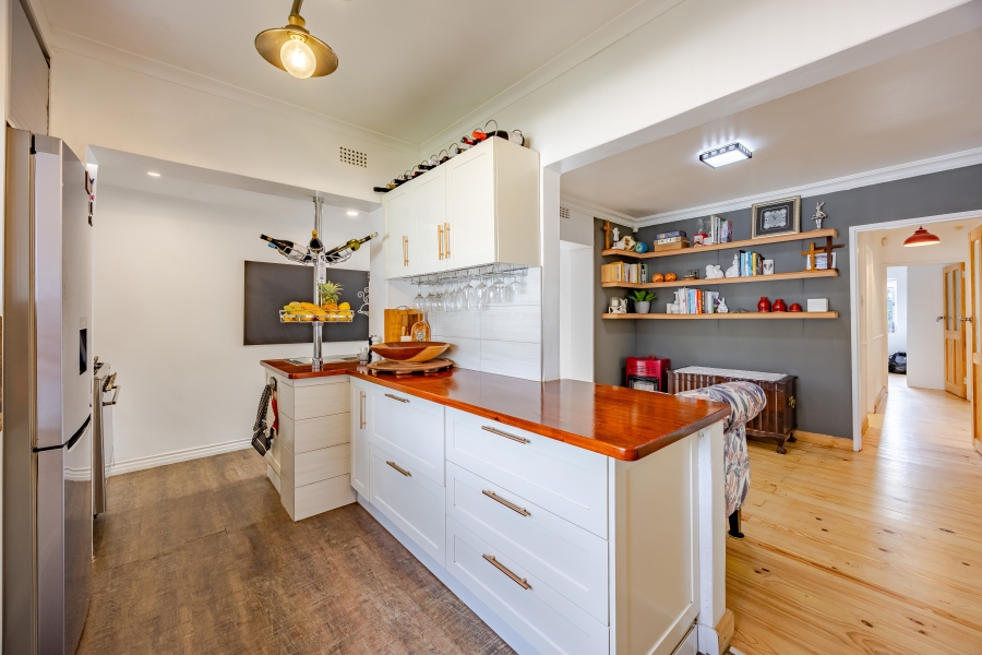 3 Bedroom Property for Sale in Edgemead Western Cape